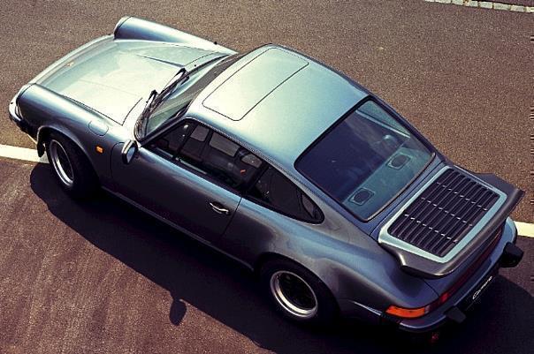 Porsche 911 Carrera 3.2 Coupé